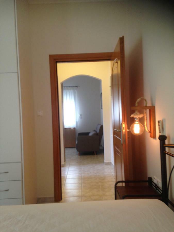 Tsoutis Rooms Almiropótamos Exterior foto